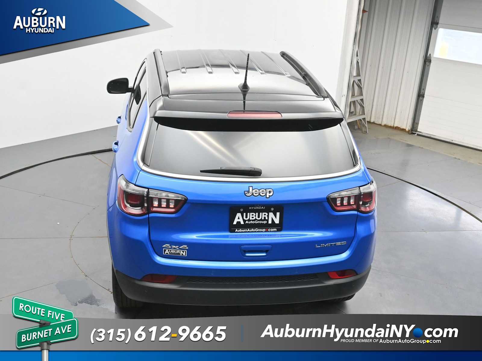 Used 2024 Jeep Compass Limited AWD/4WD image 28