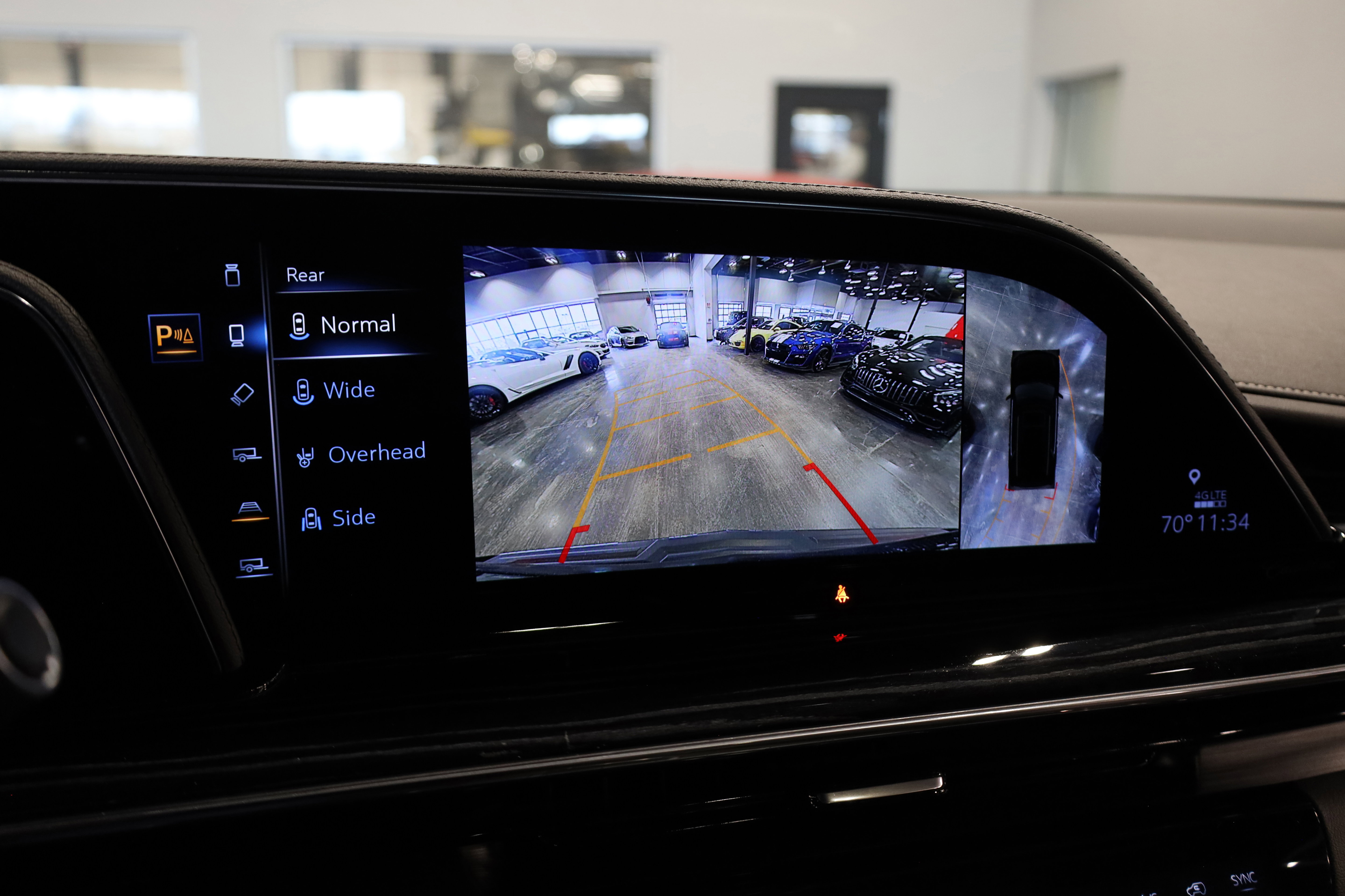 Used 2022 Cadillac Escalade Sport w/ Touring Package image 31