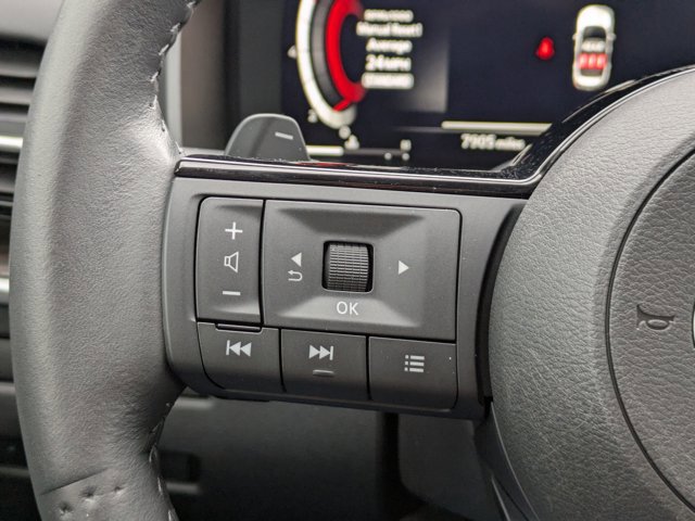 Certified 2024 Nissan Rogue Platinum w/ Platinum Premium Package image 28