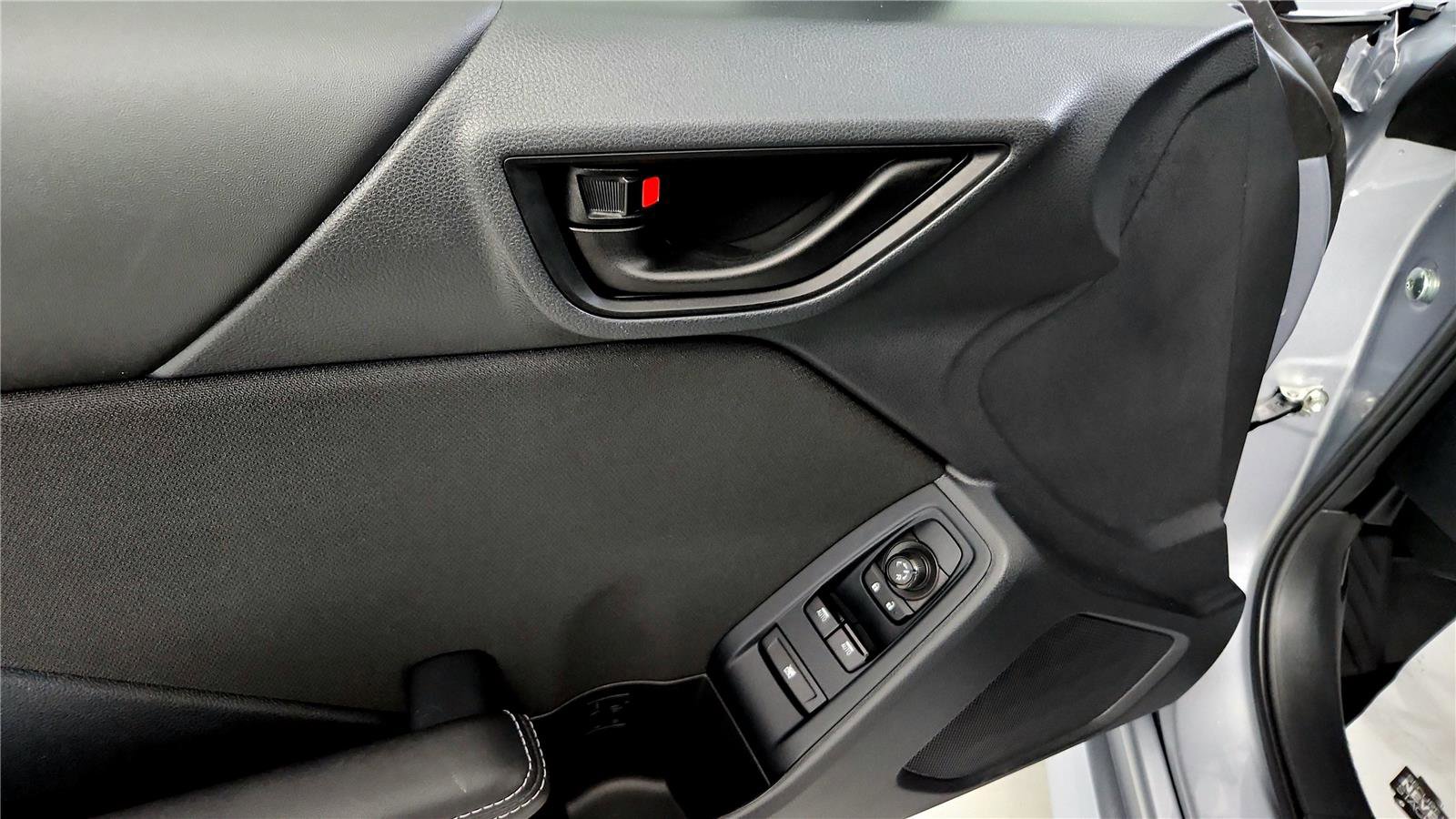 Certified 2025 Toyota GR86 w/ ALL Weather Mat Package (TMS) image 22