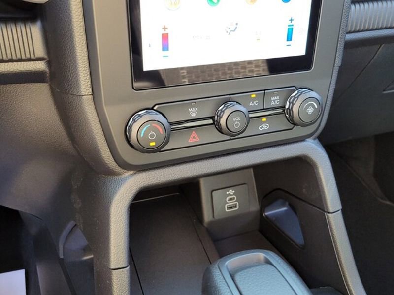 New 2025 Ford Ranger XL image 20