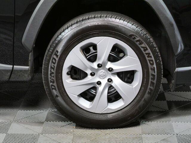 Used 2025 Toyota RAV4 LE FWD image 35
