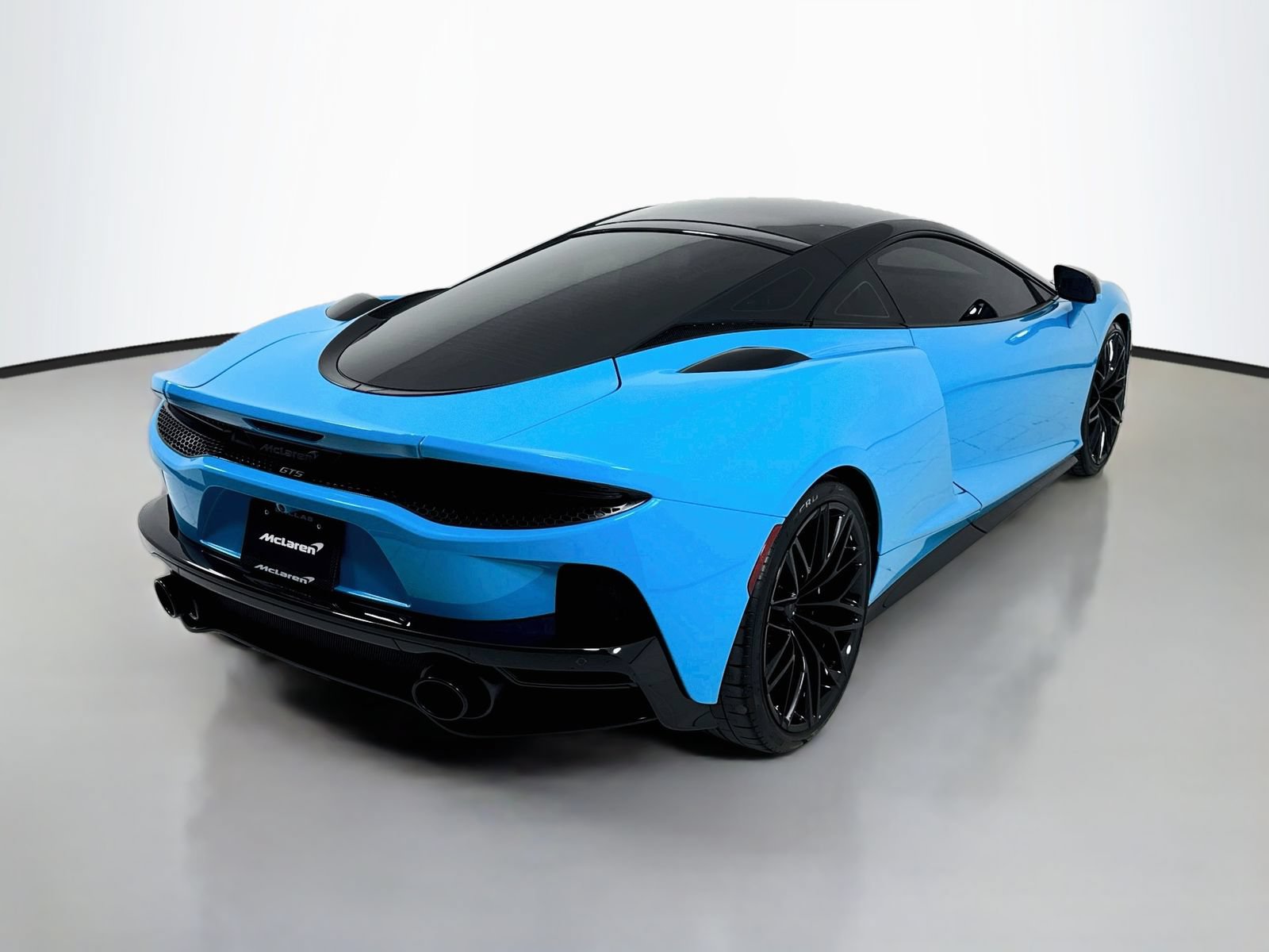 Used 2025 McLaren GTS RWD image 7