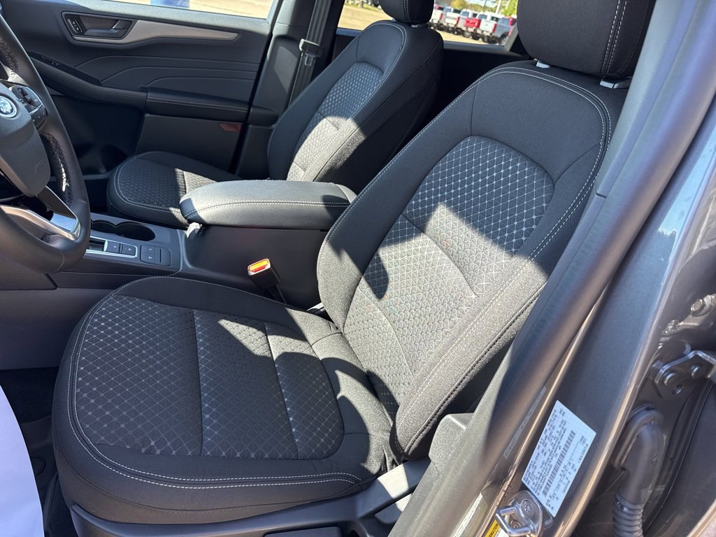 New 2026 Ford Escape Active image 8