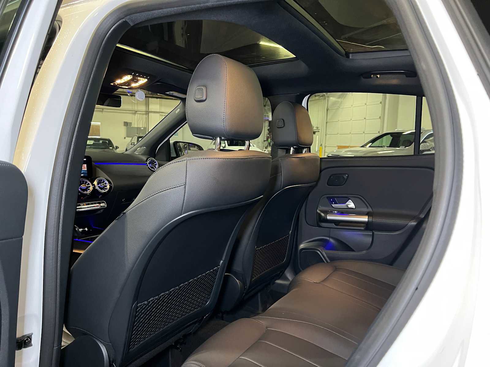 Used 2025 Mercedes-Benz GLA 250 4MATIC image 18