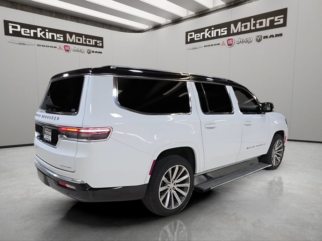 Certified 2023 Jeep Grand Wagoneer L Series II AWD/4WD image 5