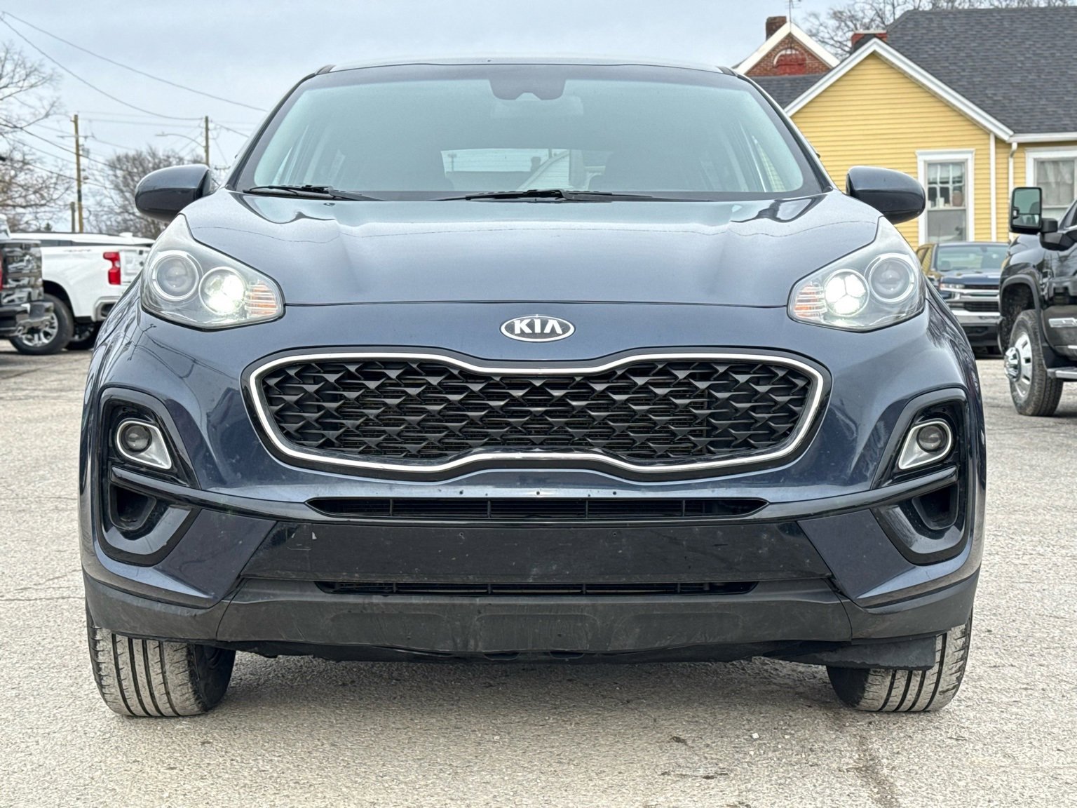 Used 2020 Kia Sportage LX image 8