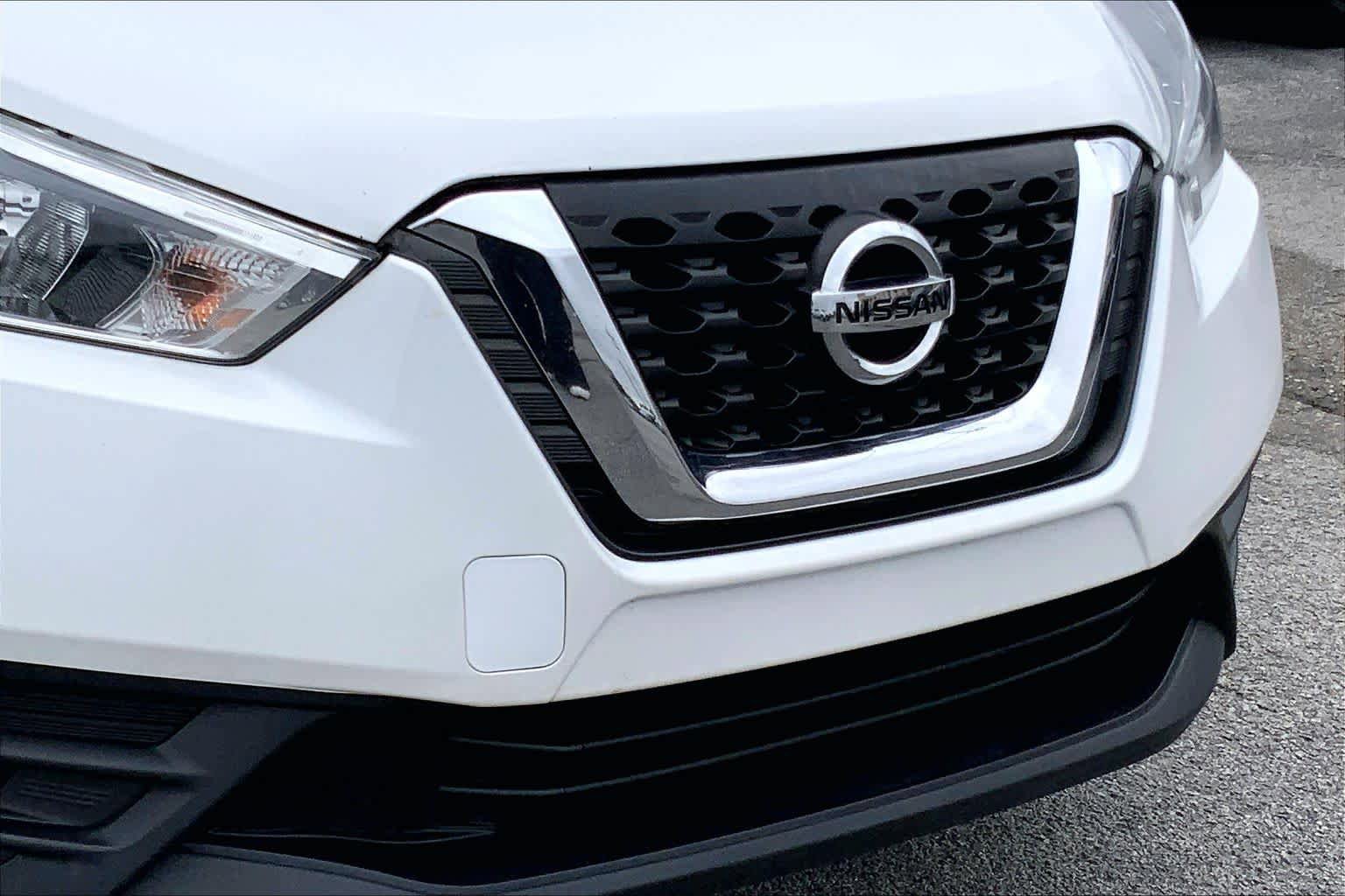 Used 2019 Nissan Kicks SV w/ Exterior Package image 26