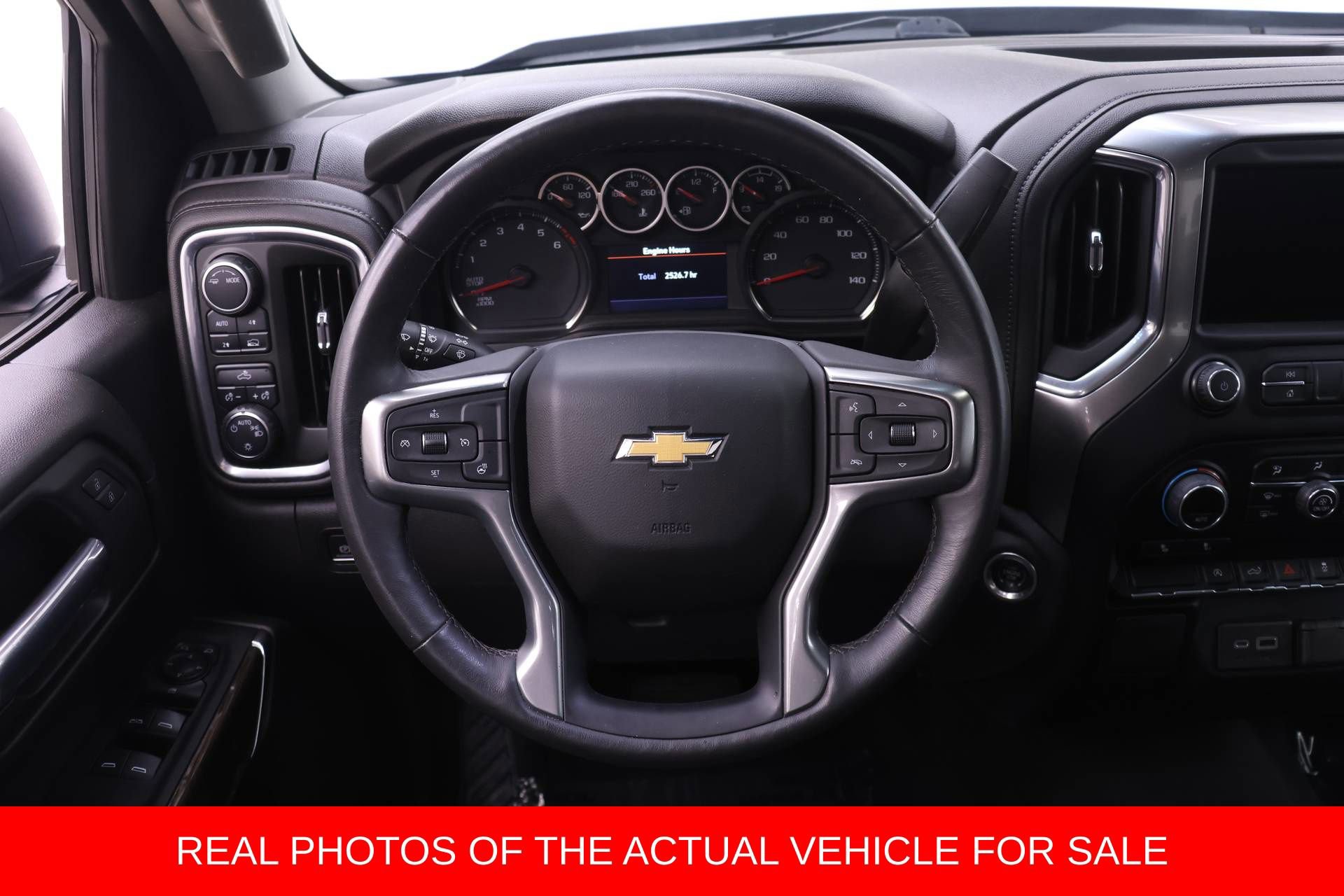 Used 2022 Chevrolet Silverado 1500 LT AWD/4WD image 12