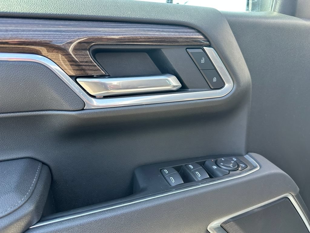 Used 2026 Chevrolet Silverado 1500 RST AWD/4WD image 21