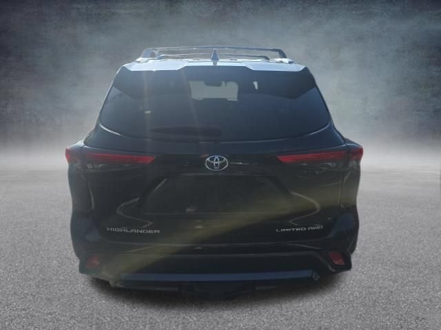 Used 2022 Toyota Highlander Limited AWD/4WD image 9