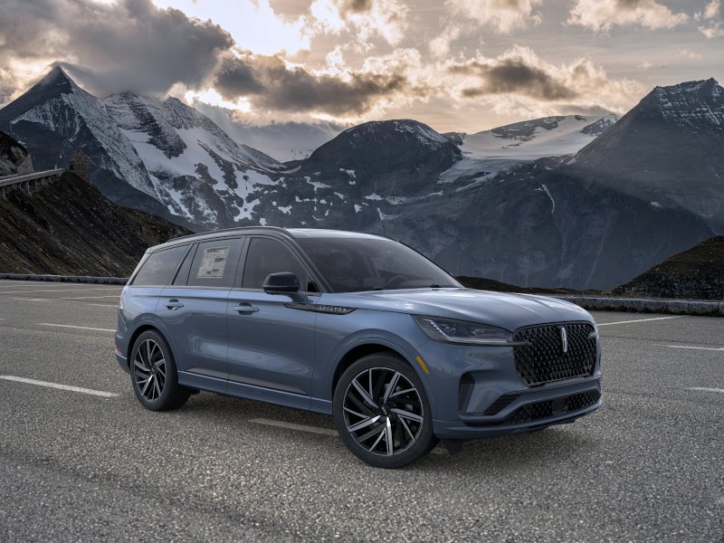 New 2026 Lincoln Aviator Black Label w/ Black Label Special Edition AWD/4WD image 7