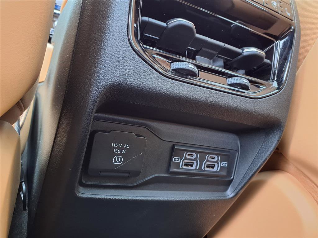 Used 2024 Jeep Grand Cherokee L Summit image 28