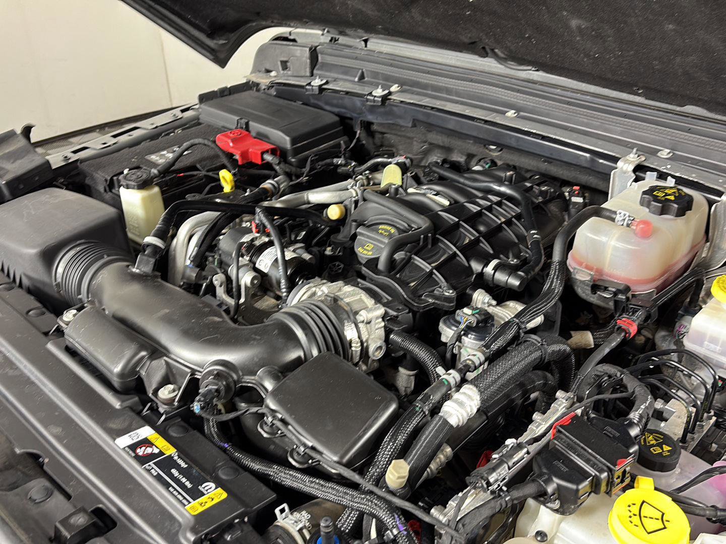 Used 2023 Jeep Wrangler Unlimited Sahara image 12