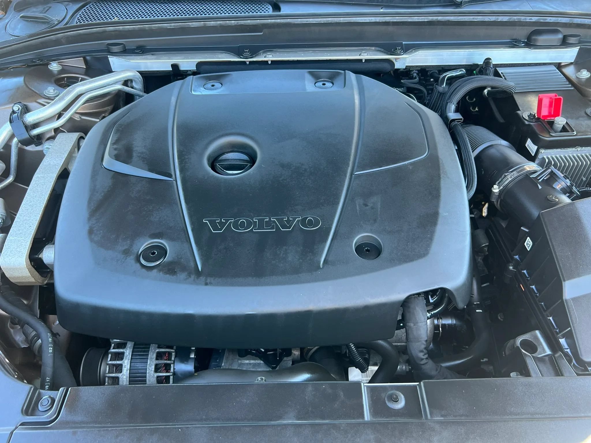 Used 2018 Volvo V90 T5 Cross Country w/ Convenience Package AWD/4WD image 34