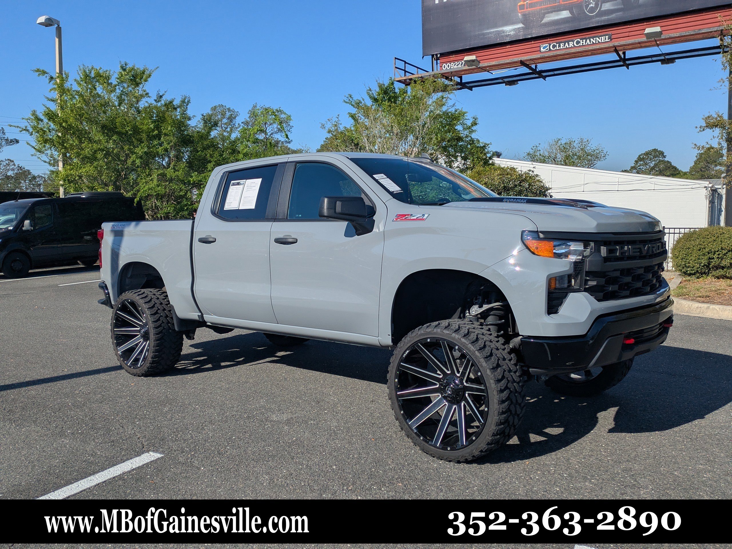 Used 2025 Chevrolet Silverado 1500 Custom Trail Boss image 1