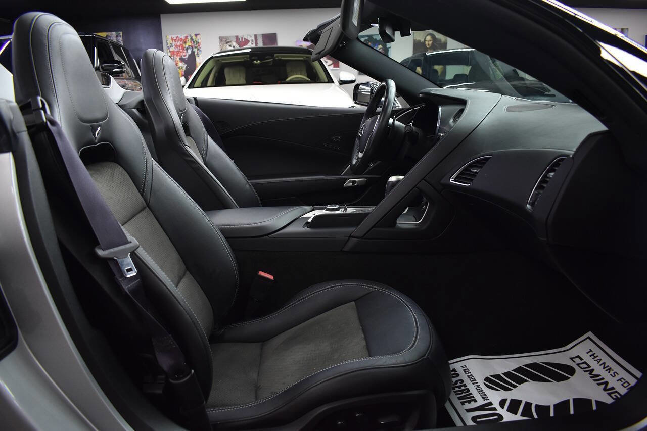 Used 2014 Chevrolet Corvette Stingray Convertible w/ 2LT Preferred Equipment Group image 17