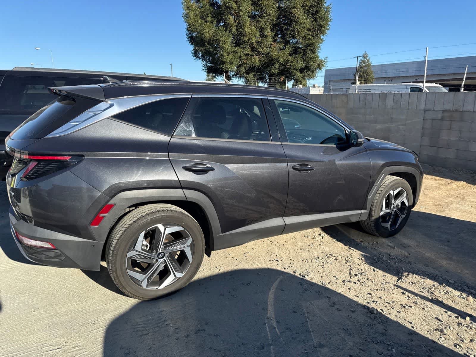 Used 2022 Hyundai Tucson Limited AWD/4WD image 4