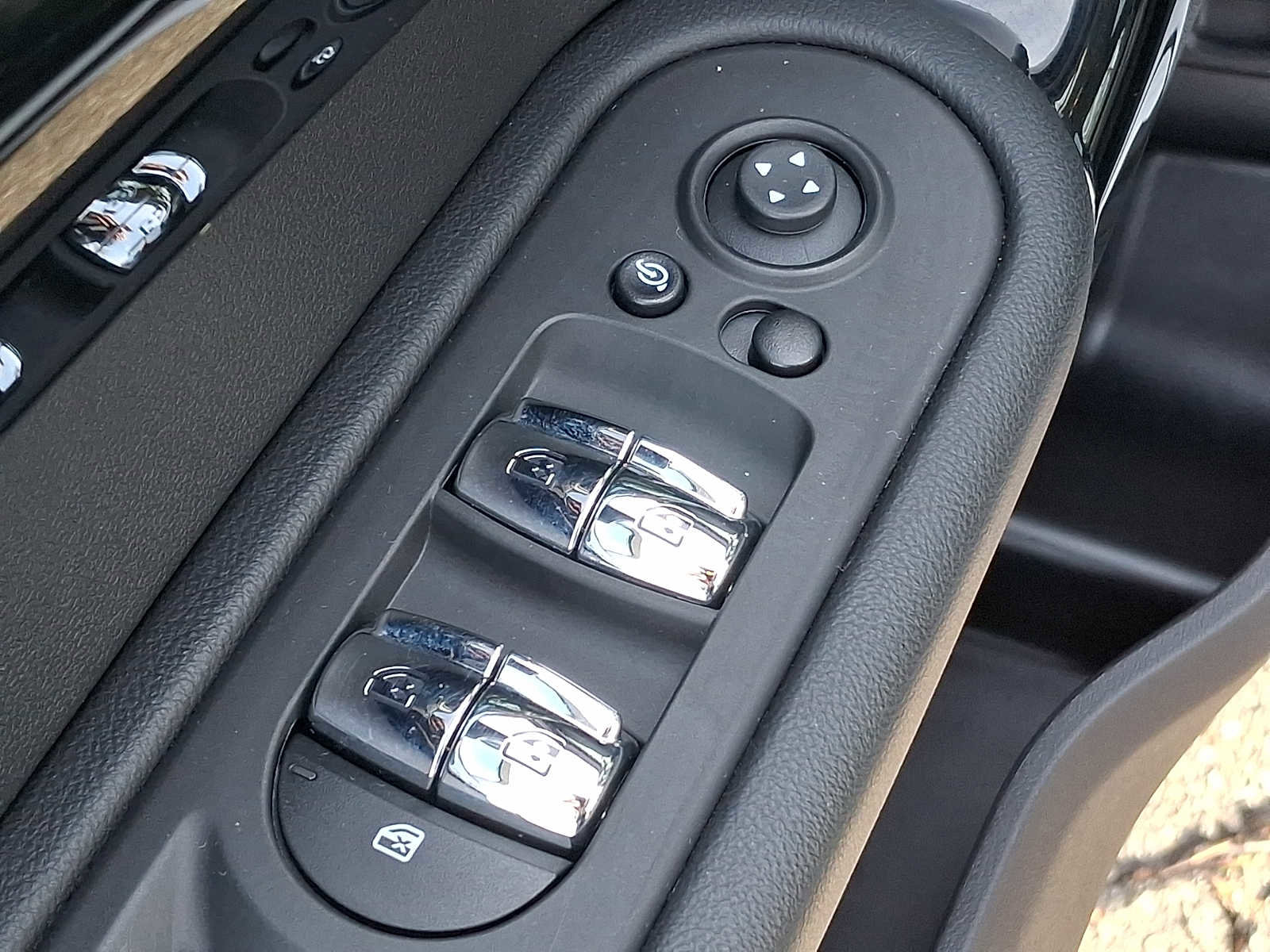 Certified 2024 MINI Cooper Countryman S image 24