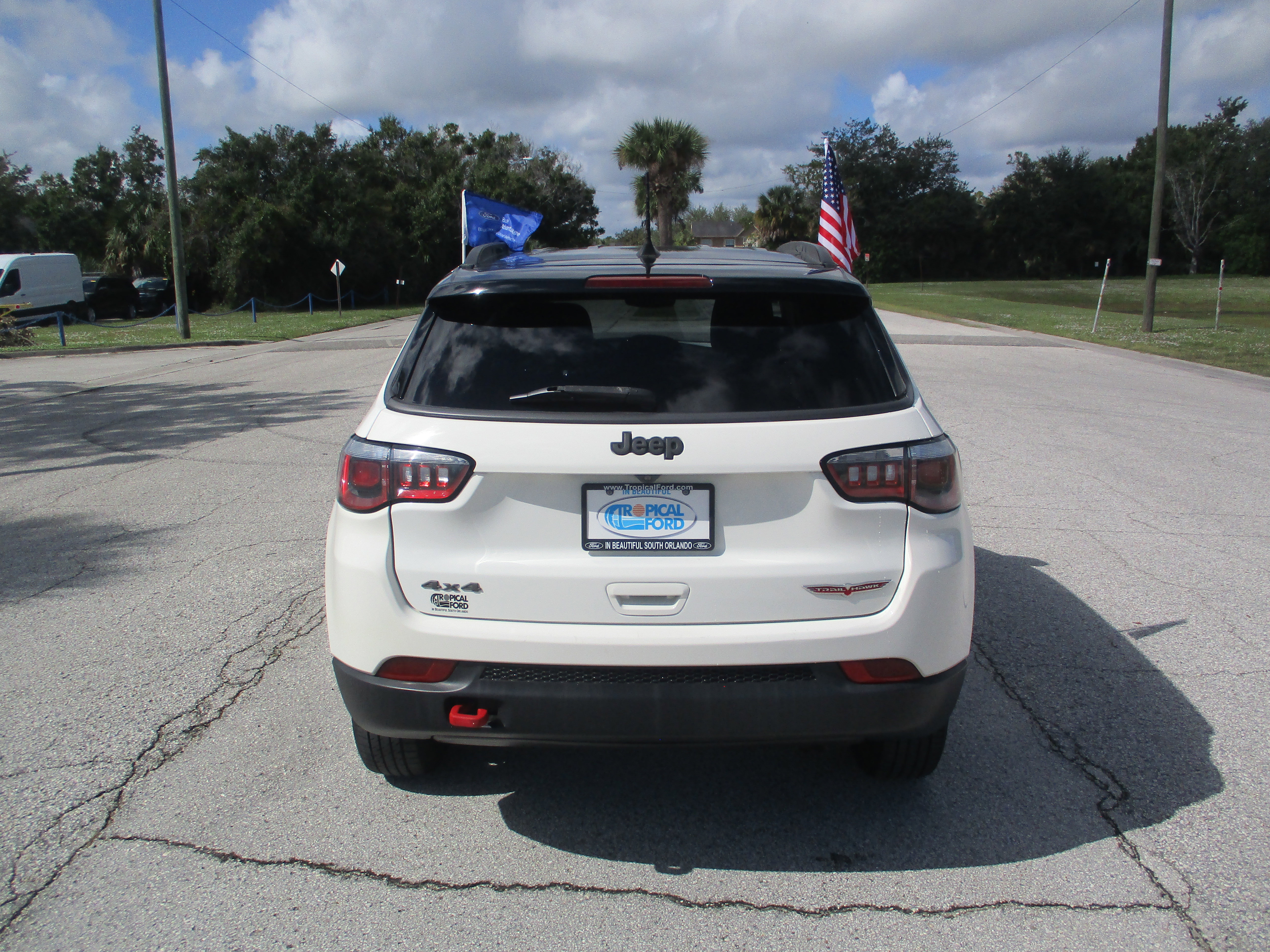 Used 2019 Jeep Compass Trailhawk image 6
