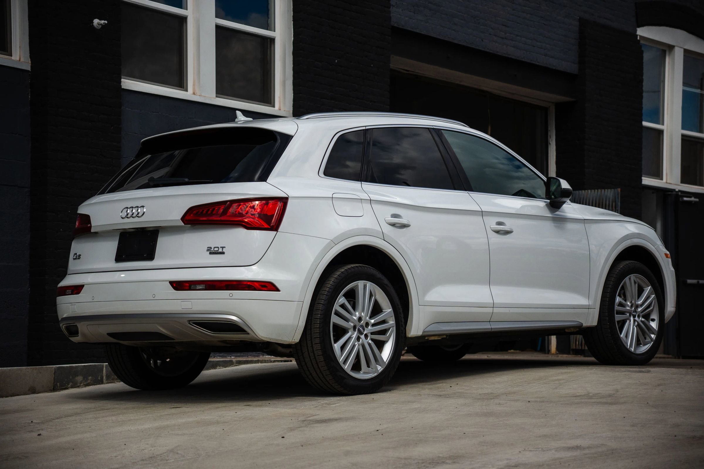 Used 2018 Audi Q5 2.0T Premium Plus image 6