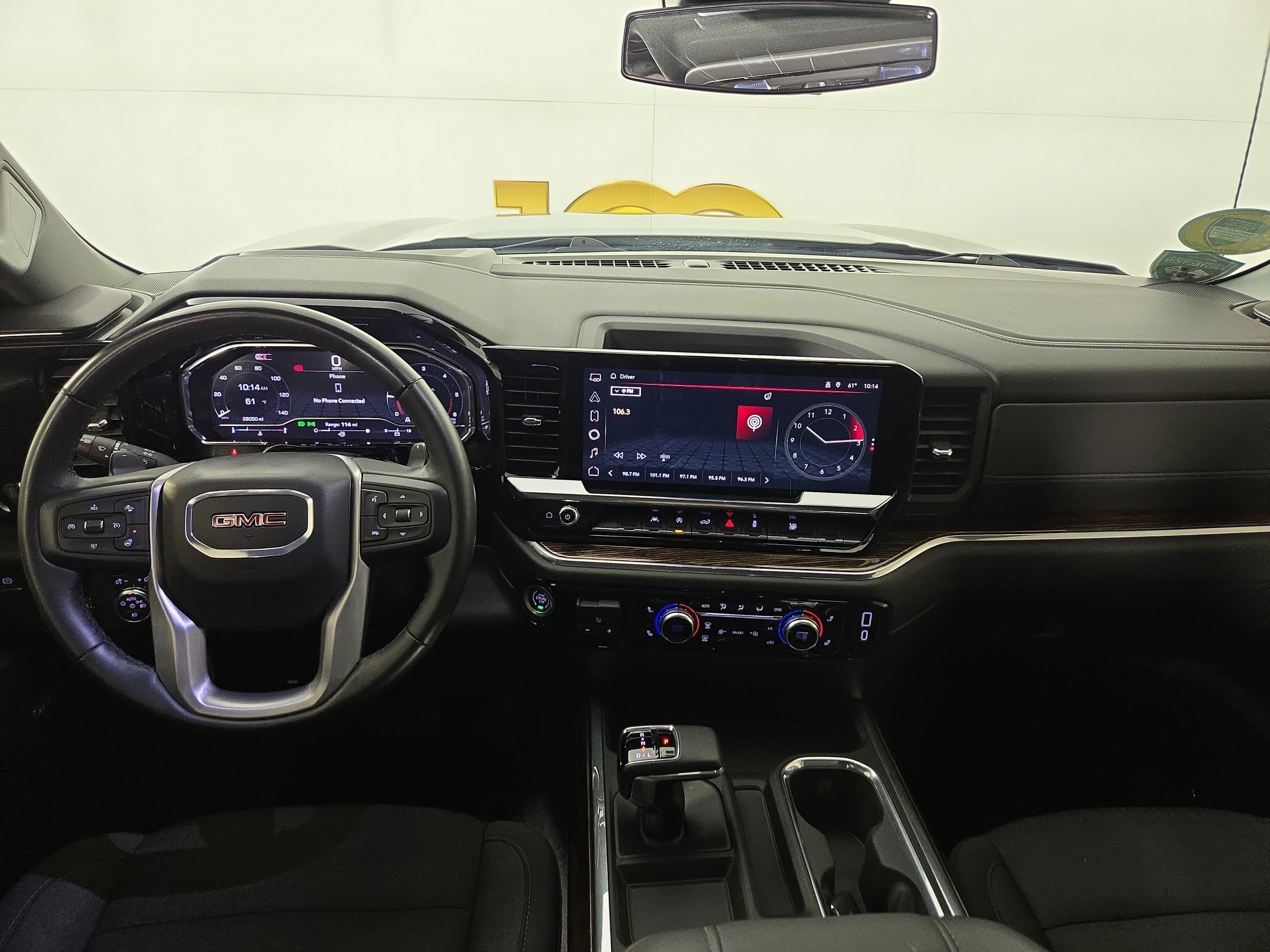 Certified 2024 GMC Sierra 1500 Elevation w/ Preferred Package image 13