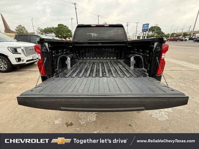 Used 2021 Chevrolet Silverado 1500 LT Trail Boss AWD/4WD image 32