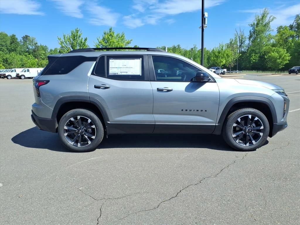 New 2026 Chevrolet Equinox RS FWD image 27