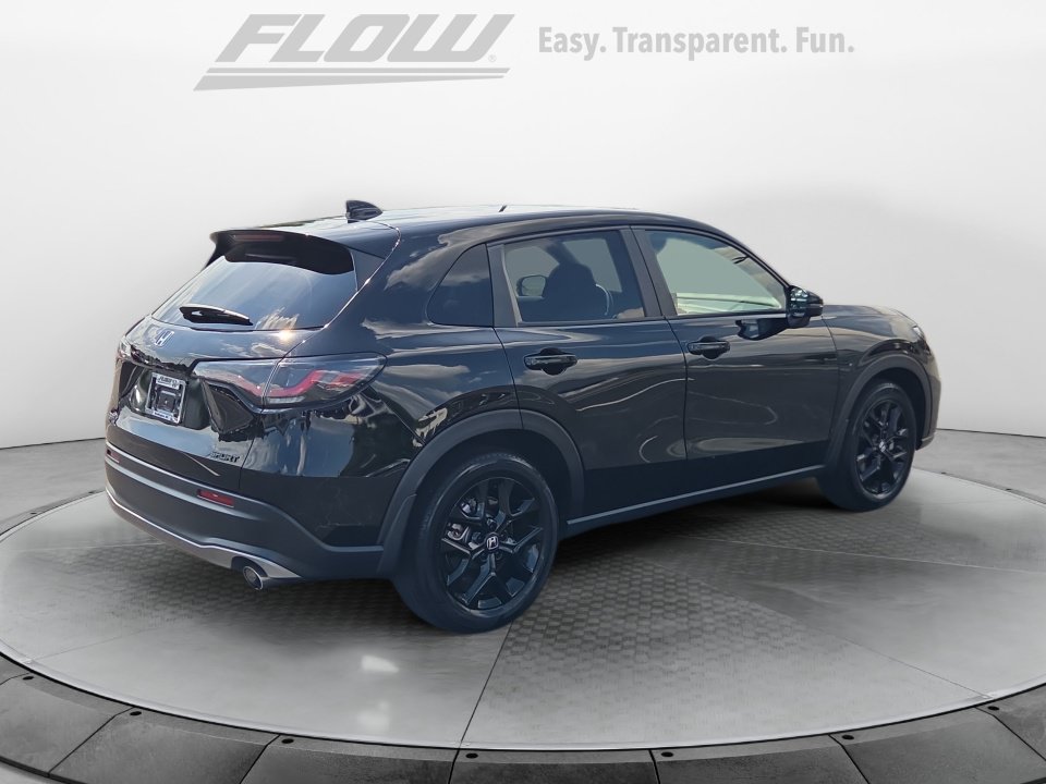 Certified 2025 Honda HR-V Sport image 7