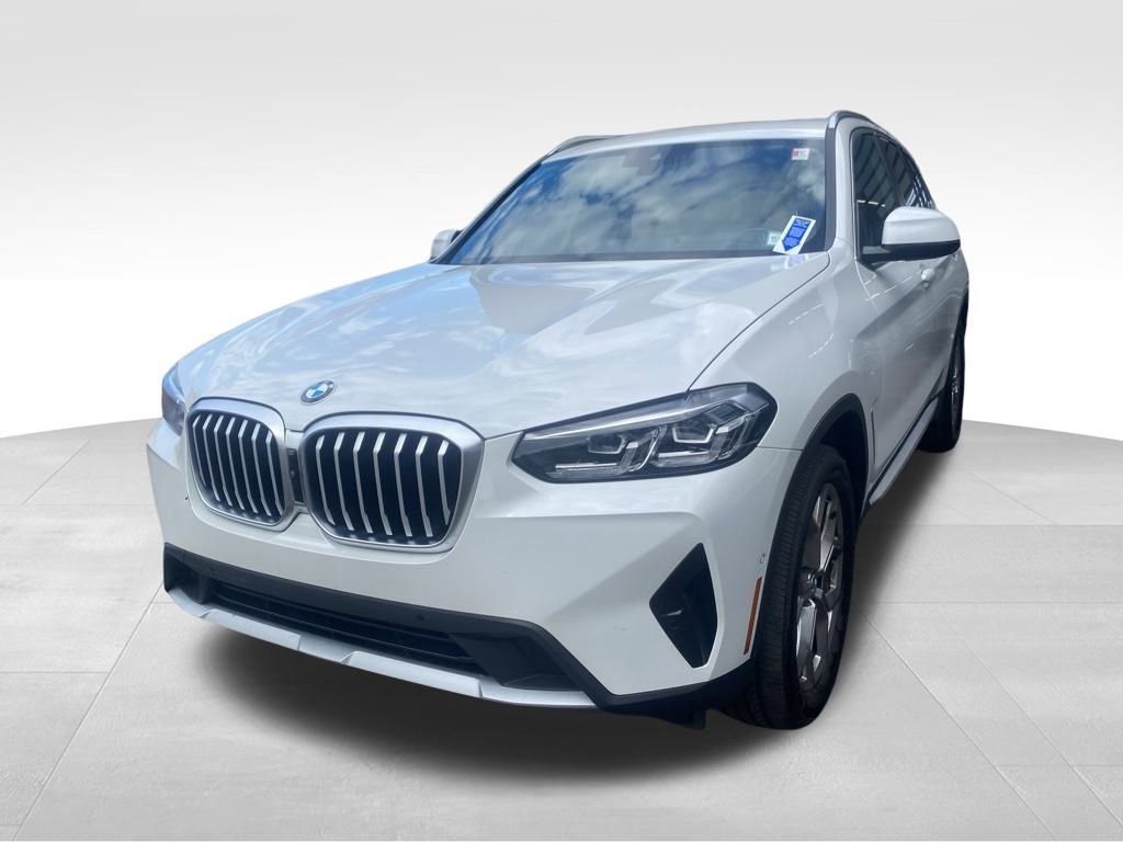 Used 2024 BMW X3 xDrive30i w/ Premium Package image 5