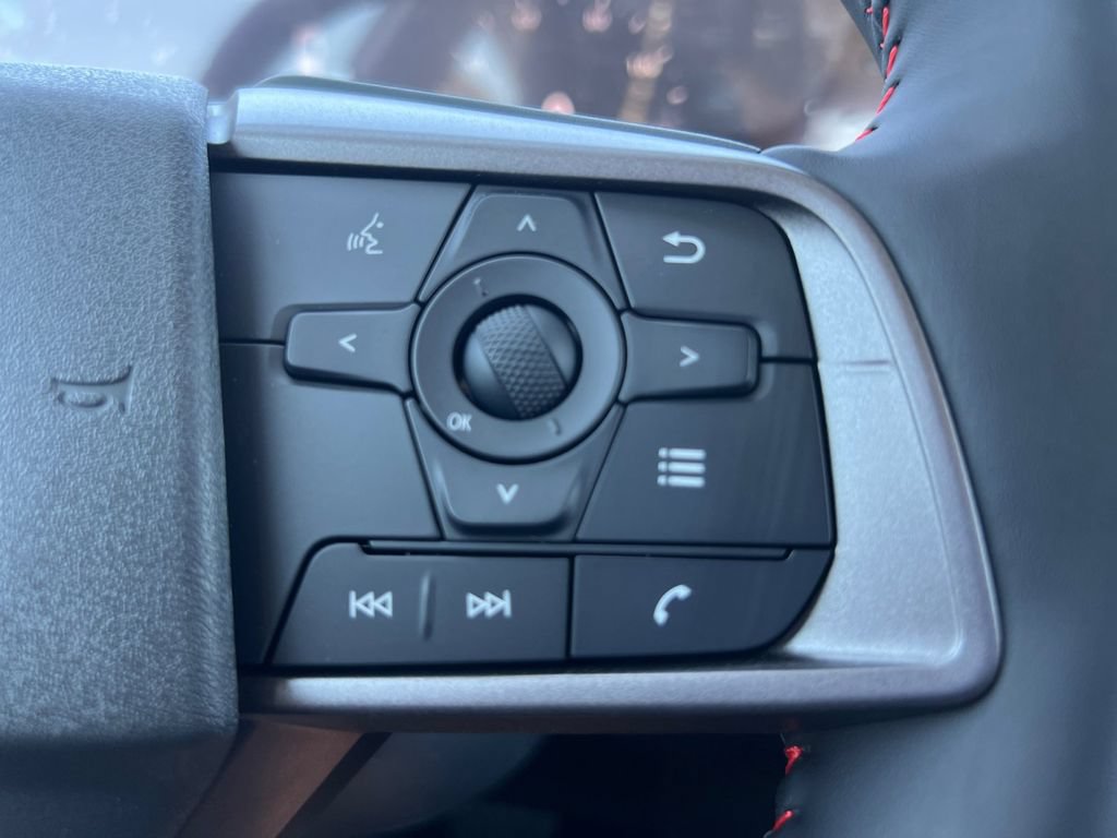 New 2026 Nissan Sentra SR w/ SR Premium Package FWD image 13