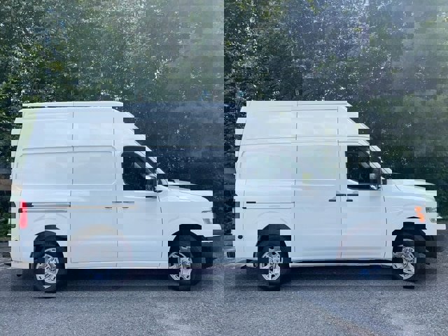Used 2019 Nissan NV 2500 SV image 6
