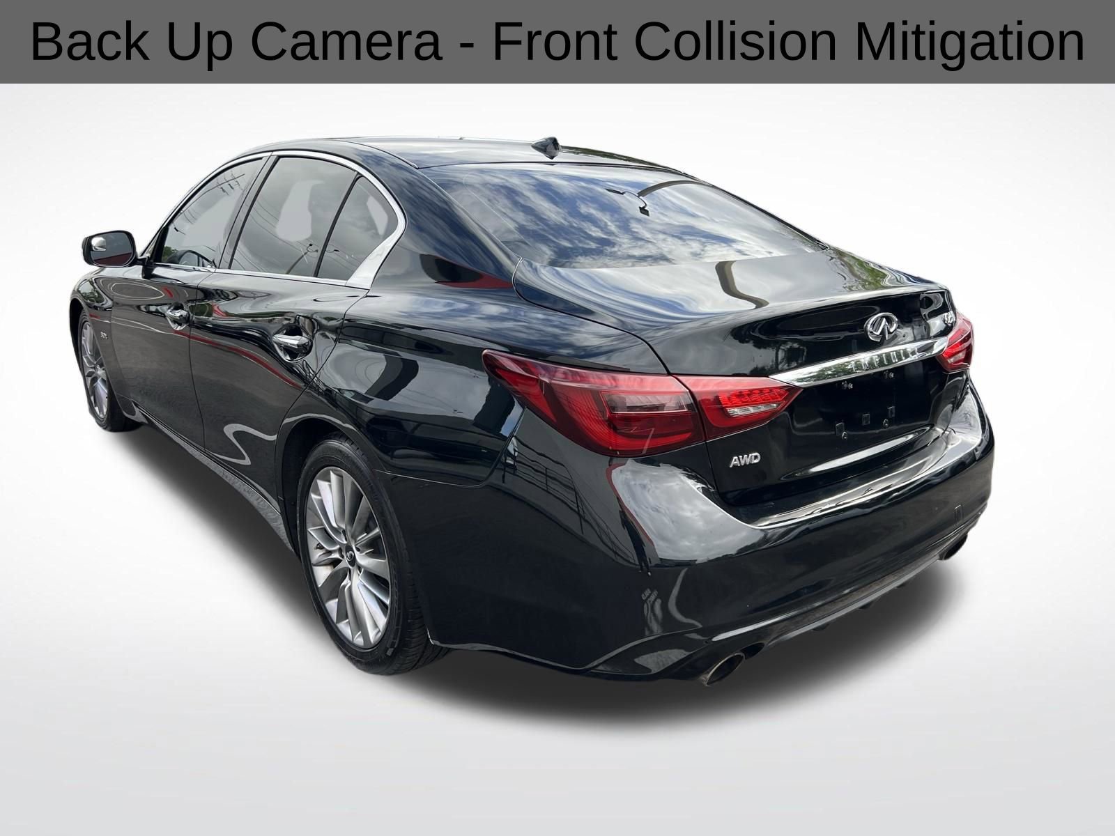 Used 2019 INFINITI Q50 Luxe w/ Essential Package (3.0T Luxe) image 7