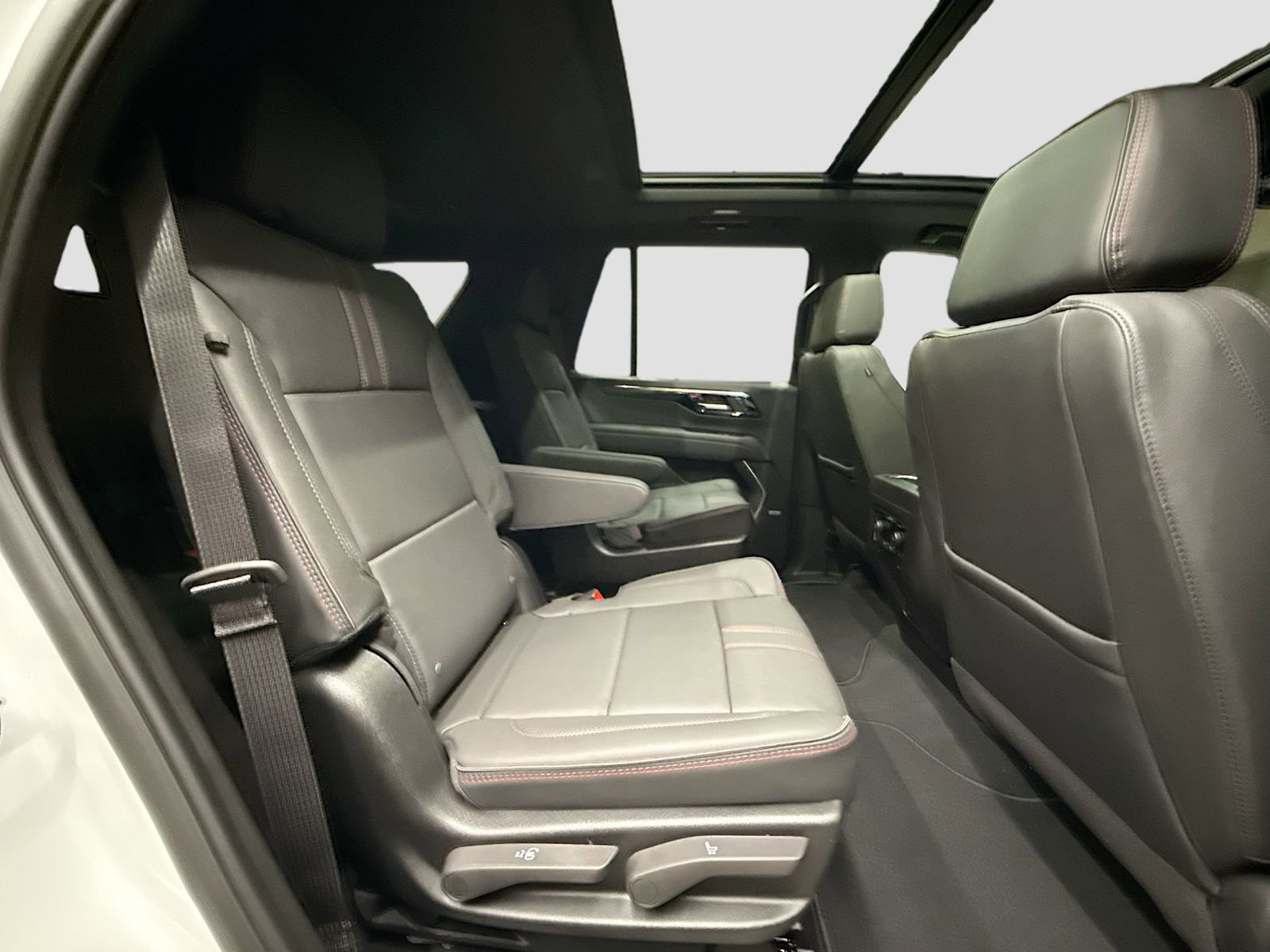 New 2026 Chevrolet Tahoe RST w/ Advanced Technology Package image 33