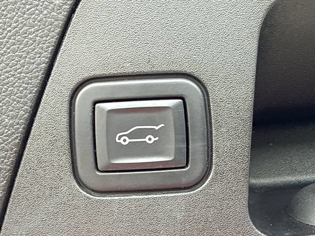 Used 2020 Buick Envision Essence FWD image 19