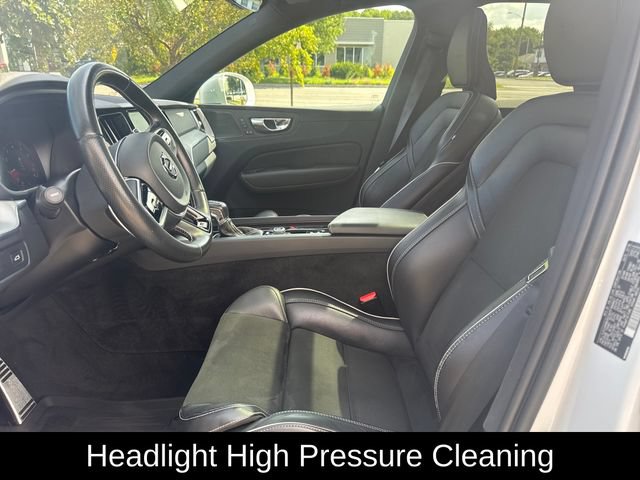 Used 2019 Volvo XC60 T6 R-Design w/ Protection Package Premier AWD/4WD image 15