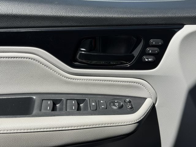 Used 2023 Honda Odyssey Elite image 24