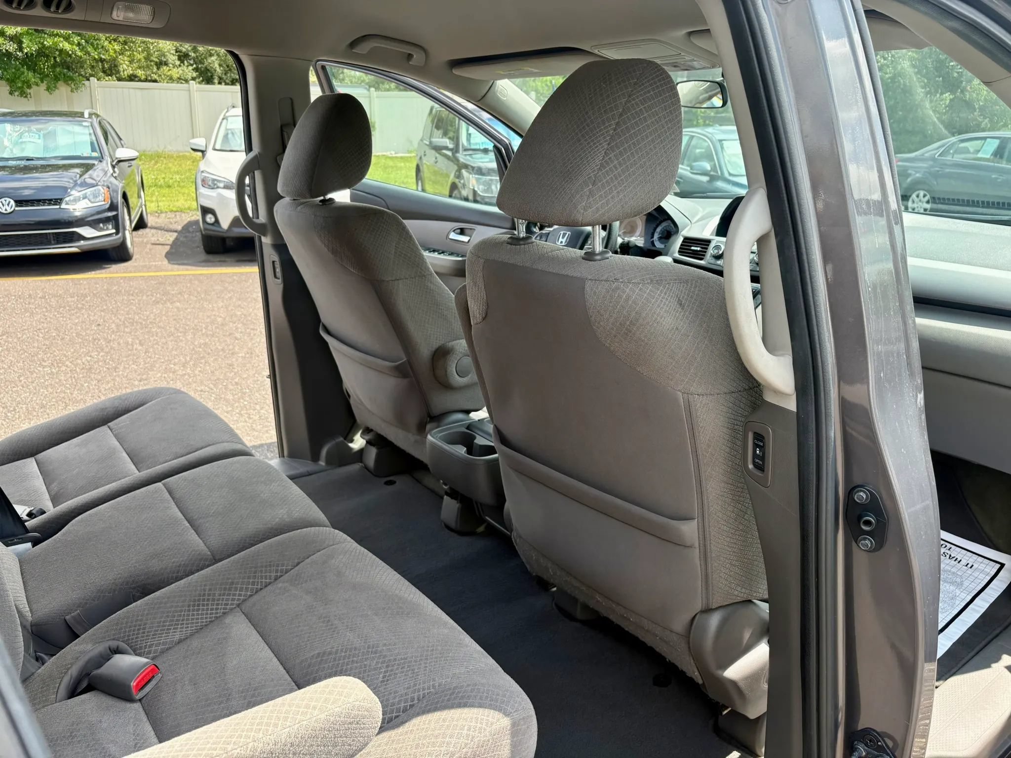 Used 2015 Honda Odyssey EX image 21