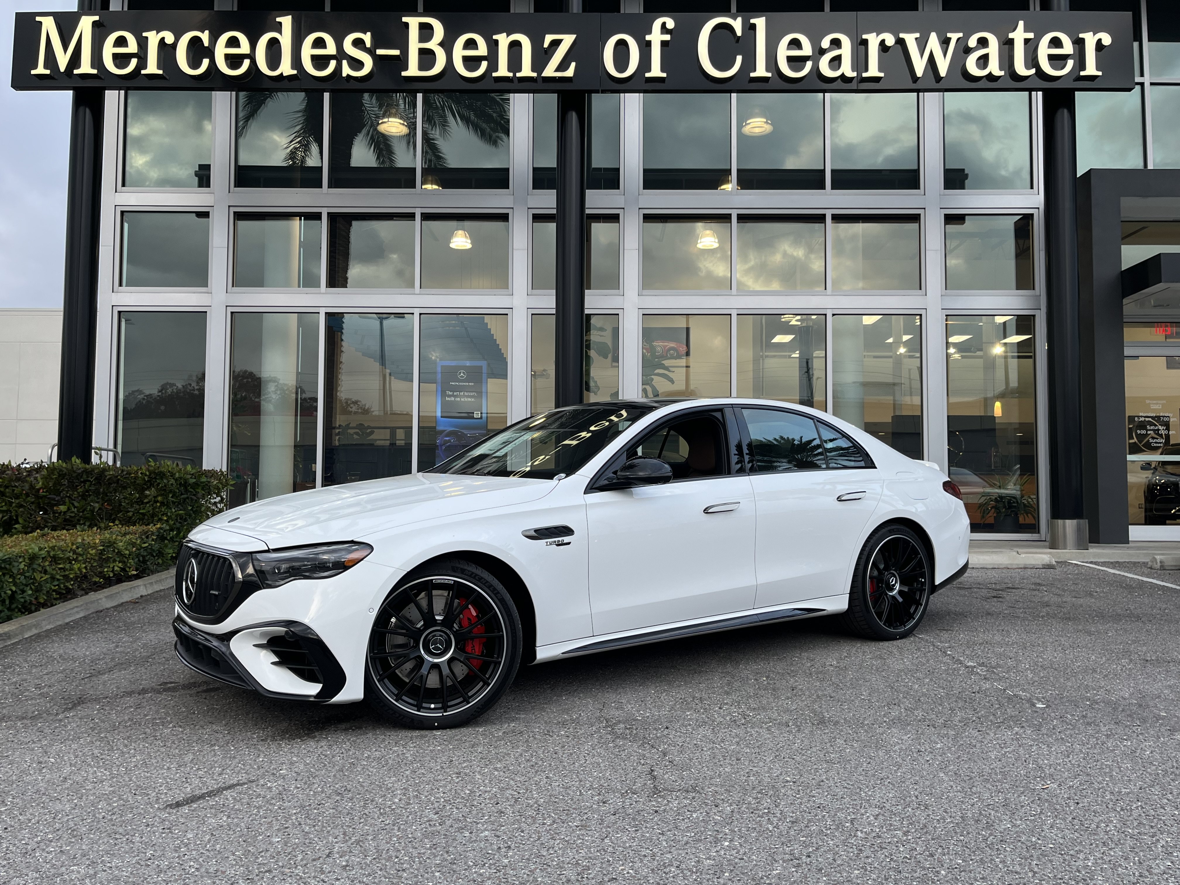 New 2026 Mercedes-Benz E 53 AMG e 4MATIC Sedan image 1