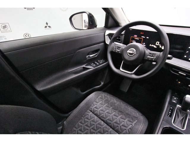 New 2027 Nissan Kicks SV FWD image 6