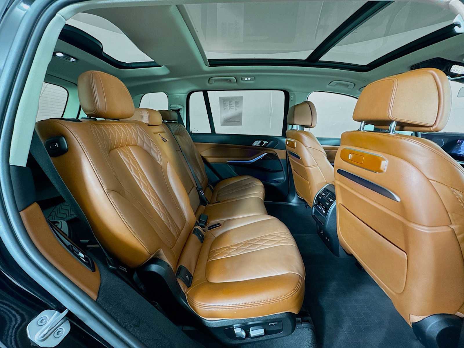 Used 2023 BMW X7 xDrive40i image 26