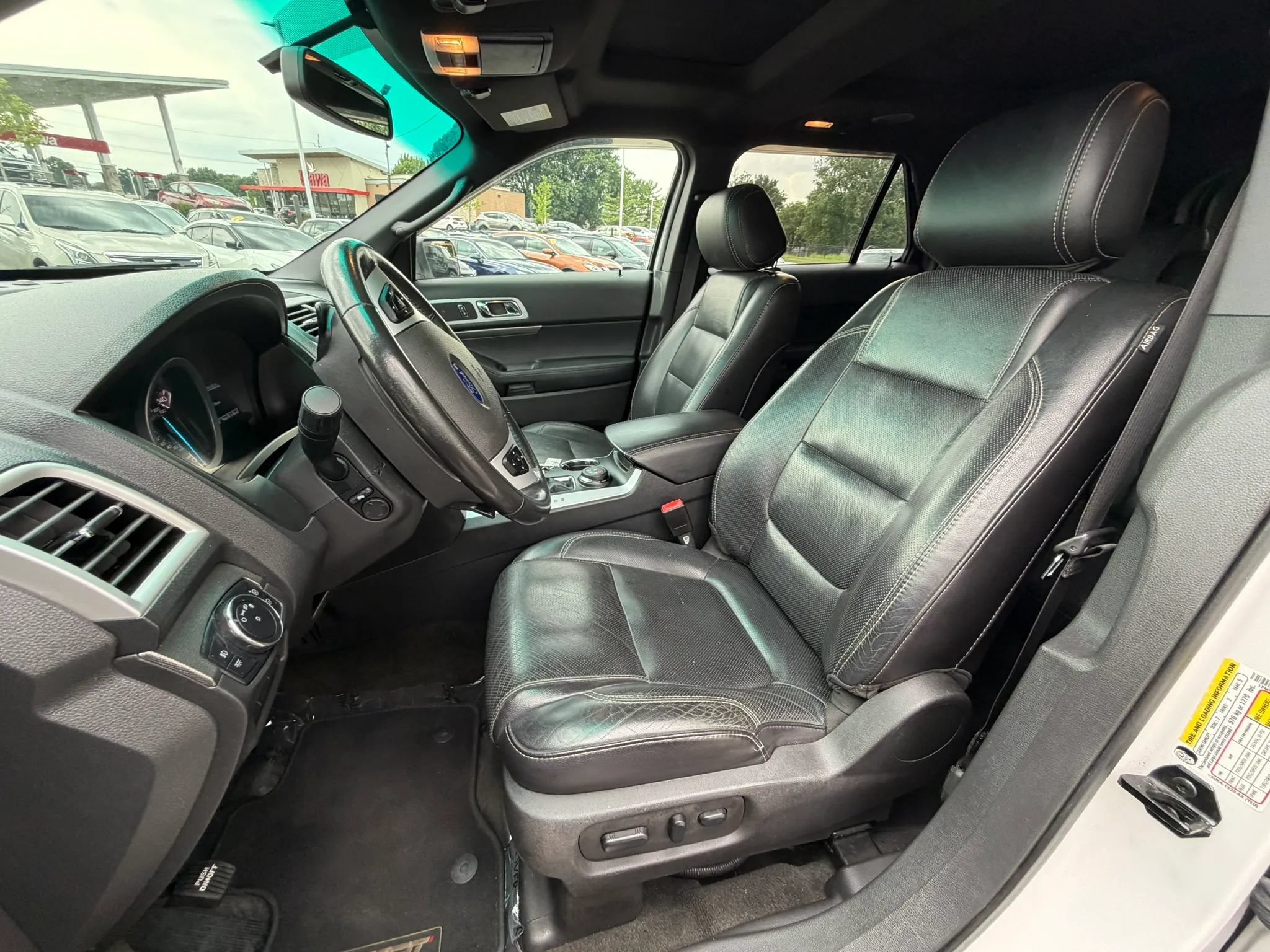 Used 2013 Ford Explorer Sport AWD/4WD image 15