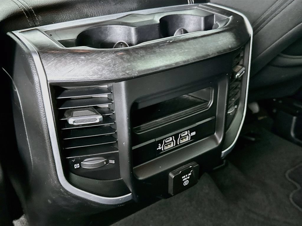 Certified 2019 RAM 1500 Big Horn AWD/4WD image 32