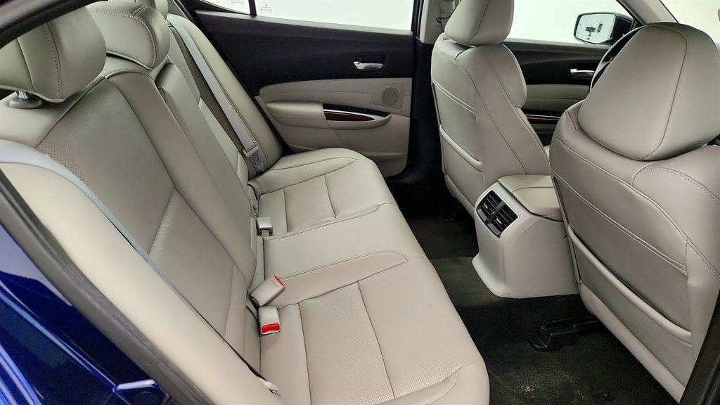 Used 2016 Acura TLX w/ Technology Package FWD image 24