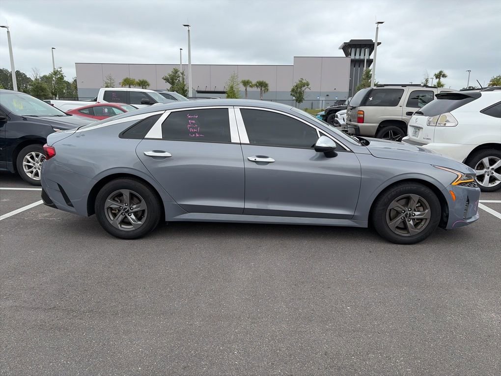 Used 2022 Kia K5 LXS image 2