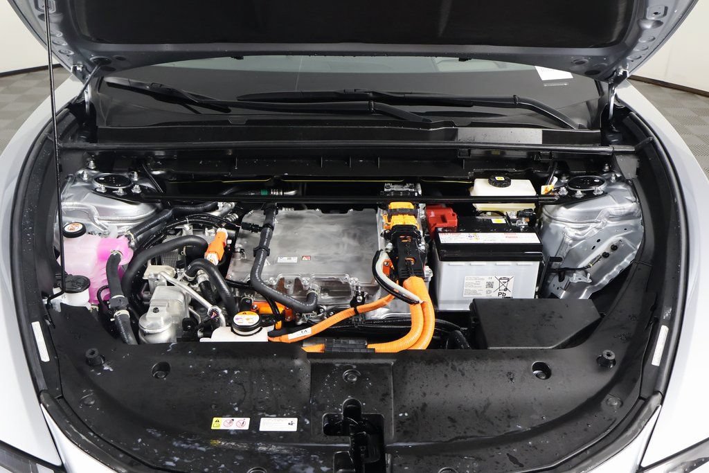 Certified 2026 Lexus RZ 350e 2WD w/ Technology Package image 15