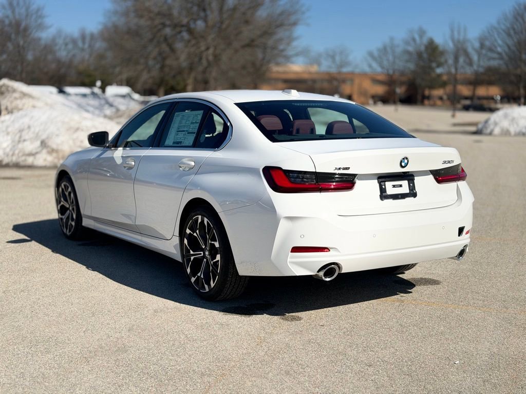 New 2026 BMW 330i xDrive Sedan w/ Premium Package image 4