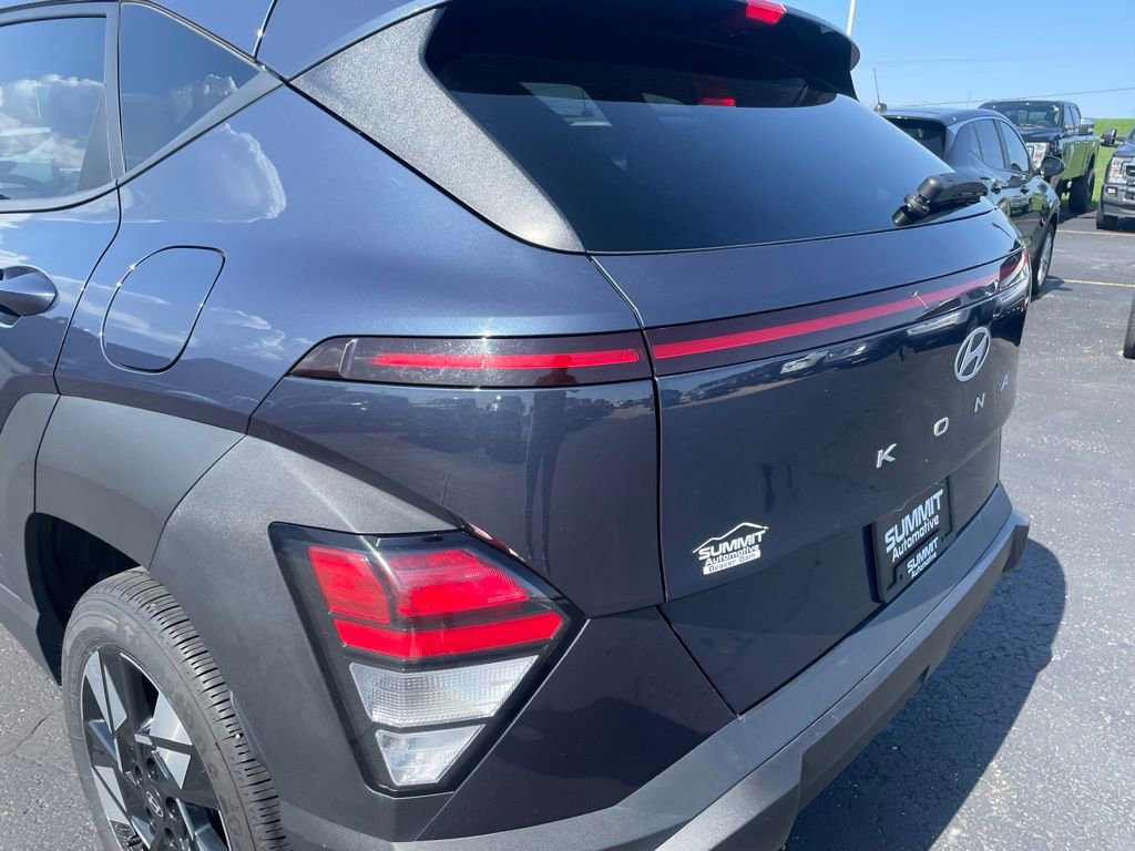 Used 2024 Hyundai Kona SEL AWD/4WD image 35