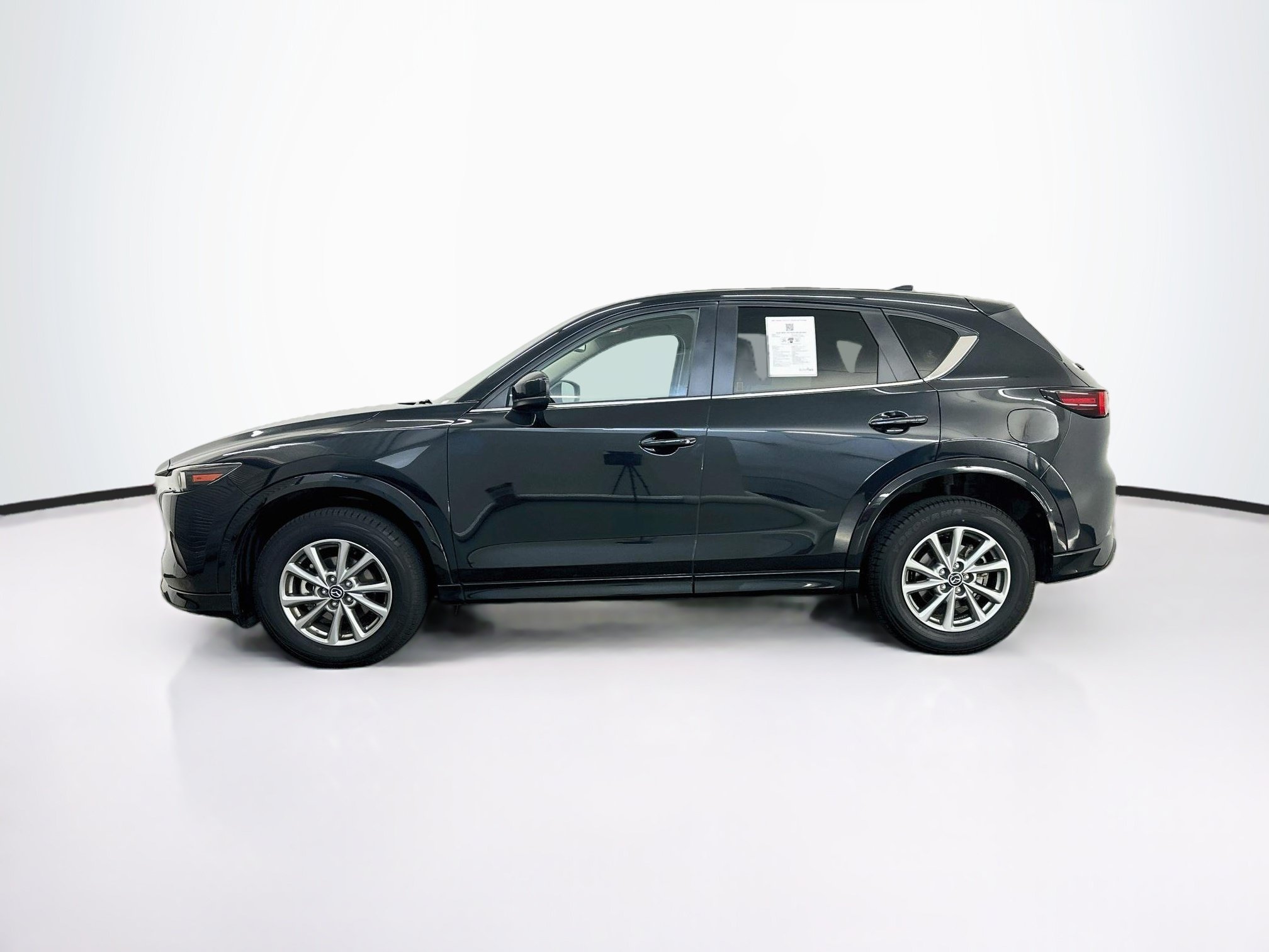 Used 2025 MAZDA CX-5 AWD 2.5 S w/ Preferred Package image 4