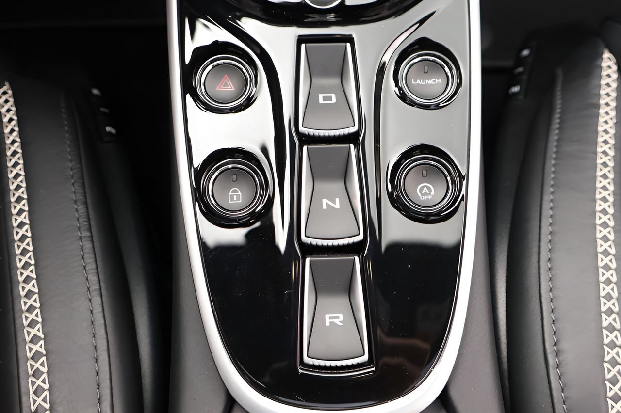 Used 2023 McLaren GT RWD image 21